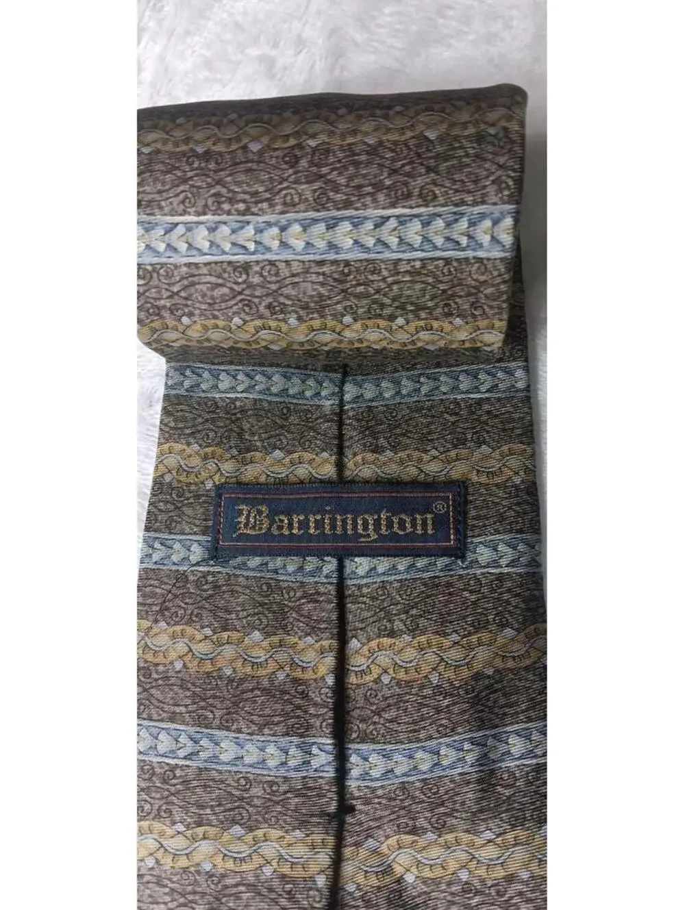 Vintage Barrington Mens Neck Tie 100% Silk Multocolor Made In The USA